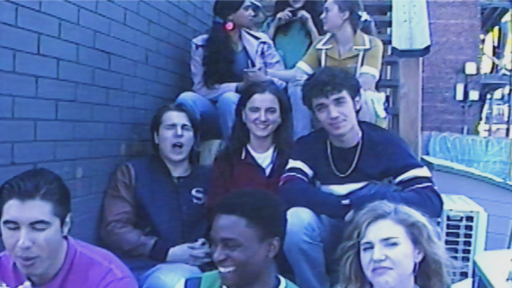 Behind the scenes with the cast of FEAR STREET: PROM QUEEN 📹