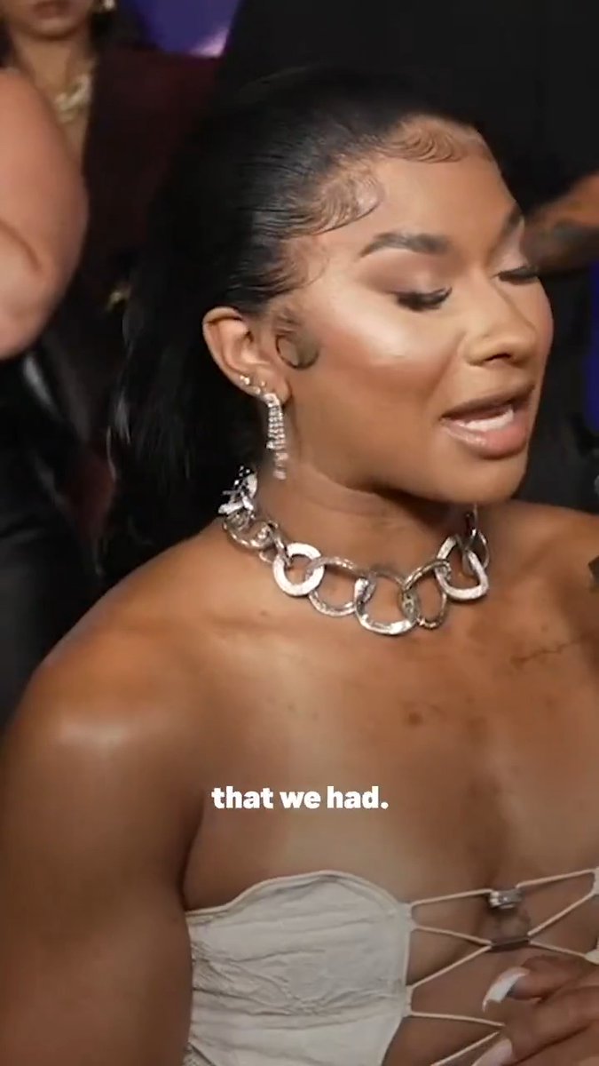 .Jordan Chiles has TASTE!! And no one should be surprised – she's listening to TINA SNOW, @beyonce, Victoria Monét + MORE! 📍 #AMAs w/ Dometi Pongo