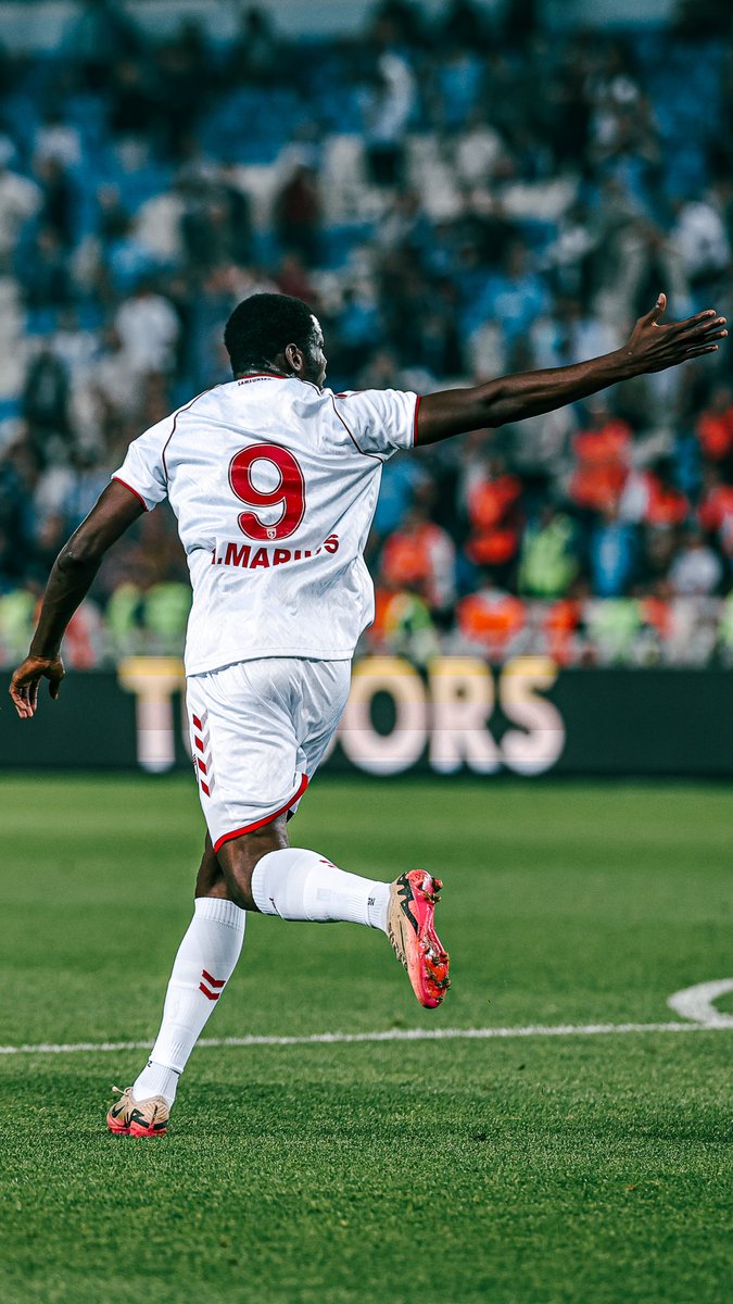 Hayat şaşırtır bazen 😘😂 ⚽️ Marius Mouandilmadji 🎯 Emre Kılınç #Samsunspor #TSvSAM #AvrupaYolunda #RoadtoEurope #UEFA