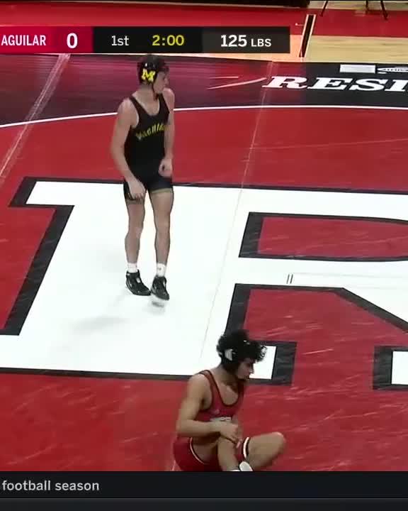 What a debut‼️ We're taking a look back at Dylan Ragusin's ranked pin in his first Michigan Wrestling match 👇 #B1GWrestling