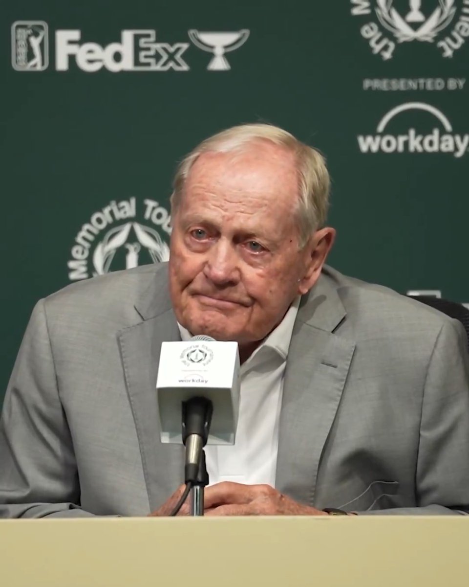 "Whether I played well or whether I played poorly, if you still want to talk to me, I'll talk to you. And I always have." Jack Nicklaus gives his thoughts on if star players have a responsibility to speak to the media.