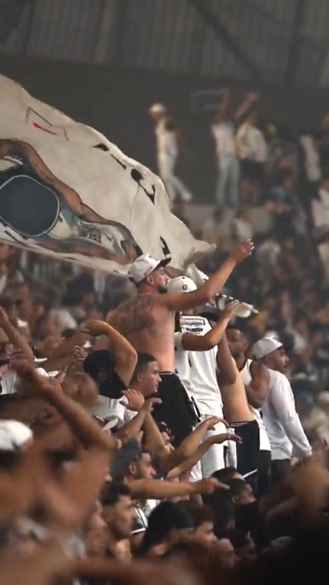 Em uma só voz, por um só objetivo! 🏟️🔥 🎟️