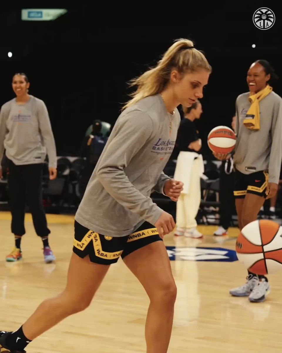 It's Rookie vs. Rickea in today's half-court shot - but who comes out on top? 🤔