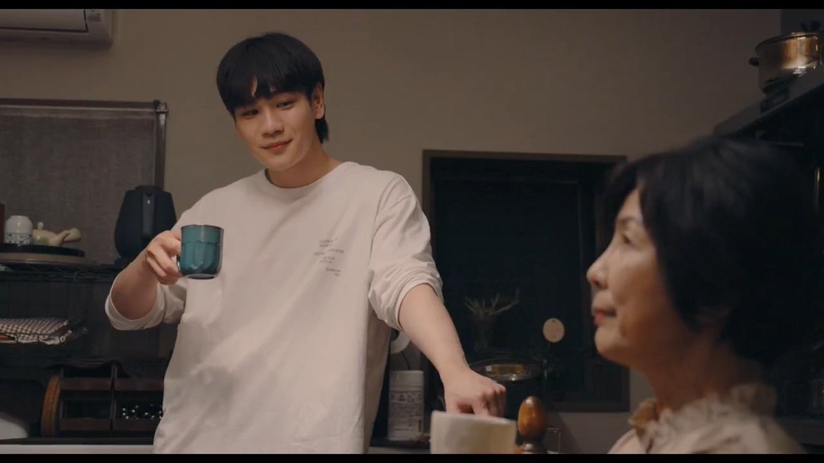 #豆原一成 × #市毛良枝『#富士山とコーヒーとしあわせの数式』10月24日公開決定、特報＆ティザーポスターが解禁🎊突然一緒に暮らすことになった“夢に迷う孫”と“夢を見つけた祖母”の家族の物語🎞 #JO1