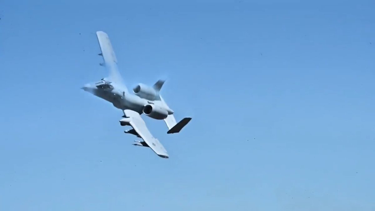 Oh, lawd, help me. DoD dropping A-10's conducting CSAR training in Wisconsin from the past week. Had a hard time ending this edit.🤘😎