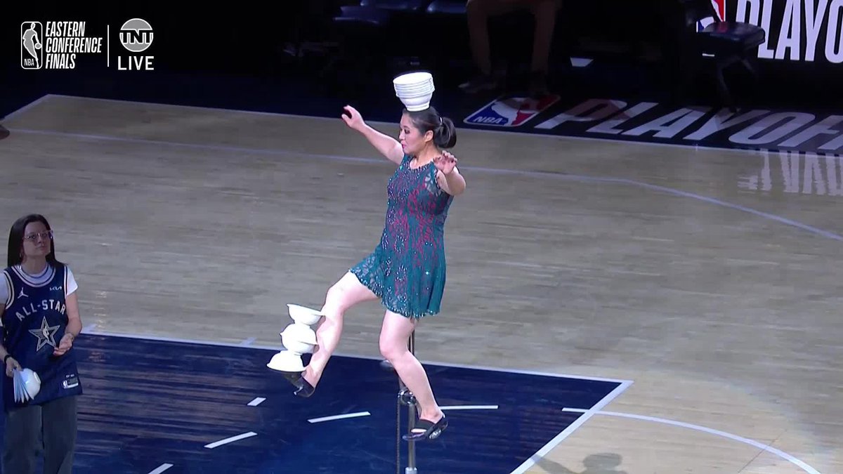 "STILL gettin' it done!" 😂 EJ with a shoutout to the legendary Red Panda 🐼