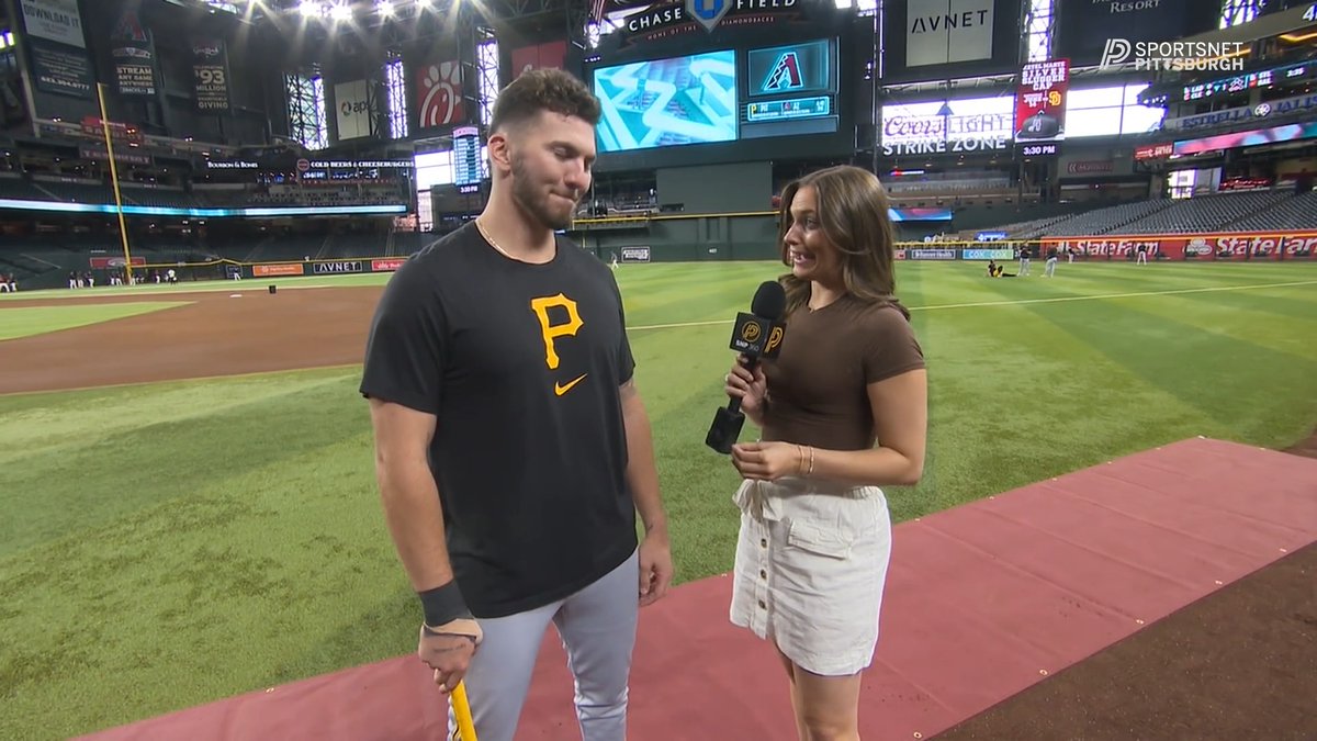 .Hannah Mears went 1-on-1 with Spencer Horwitz to talk what his game prep looks like & his favorite part of Pittsburgh thus far ⬇️ "I think the food. Sneaky good food. My favorite place so far has been Girasole in Shadyside." 👏