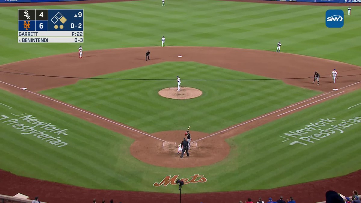 Reed Garrett locks down his 2nd save of the year! Mets win!