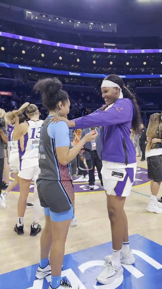 It's a Gamecock reunion. South Carolina Women's Basketball x NCAA March Madness