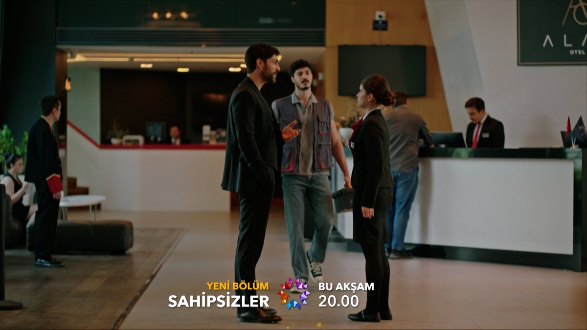 "Kısmet neyse o olur." #Sahipsizler yeni bölümüyle bu akşam 20.00’de Star’da! Sahipsizlertvdizi