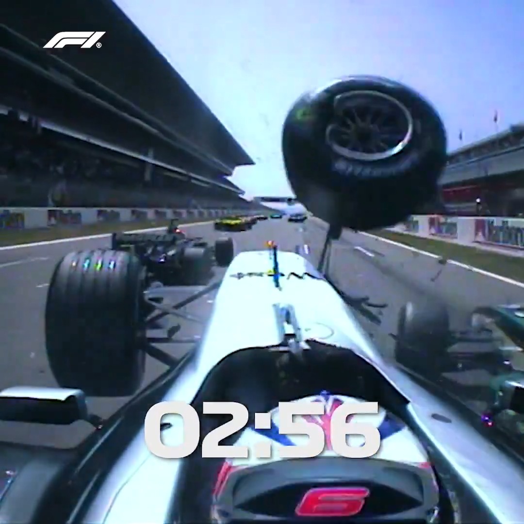Look out, Kimi! 🫣 Raikkonen's race lasted precisely 2.56 seconds back in 2003 💥 #F1 #SpanishGP