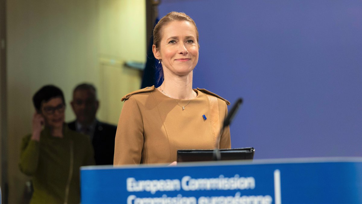 Today, we adopt a new Strategy for the Black Sea – a region of great importance to the EU. We’re stepping up work on security with: 🔹A new Maritime Security Hub 🔹Improved military mobility 🔹Stronger cooperation against hybrid threats My press conference ↓