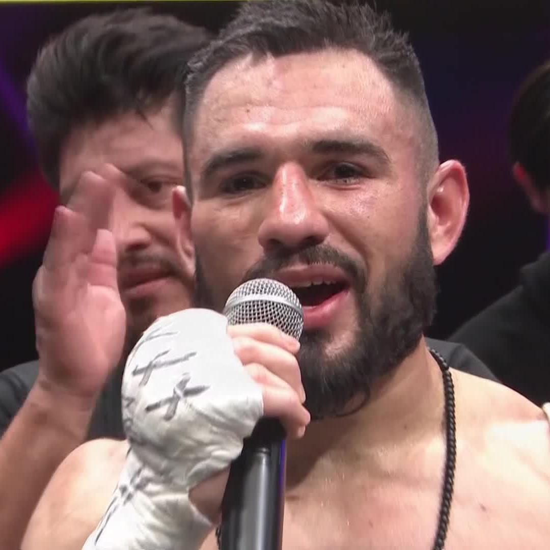 México tiene un nuevo campeón del mundo 👑 #RikiishiNunez | Live NOW on DAZN