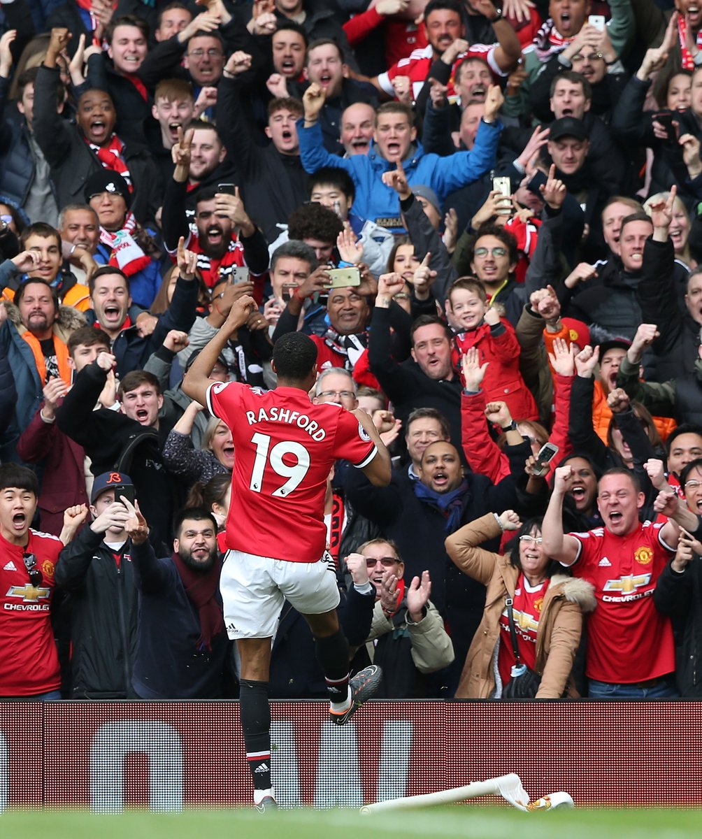 Miren cรณmo Rashford le gana la espalda a Trent Alexander-Arnold๐ฟ๐