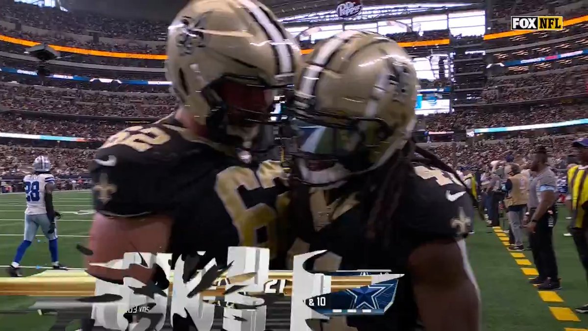 Alvin Kamara woke up on September 15, 2024 and decided he was going to score four TDs 👀