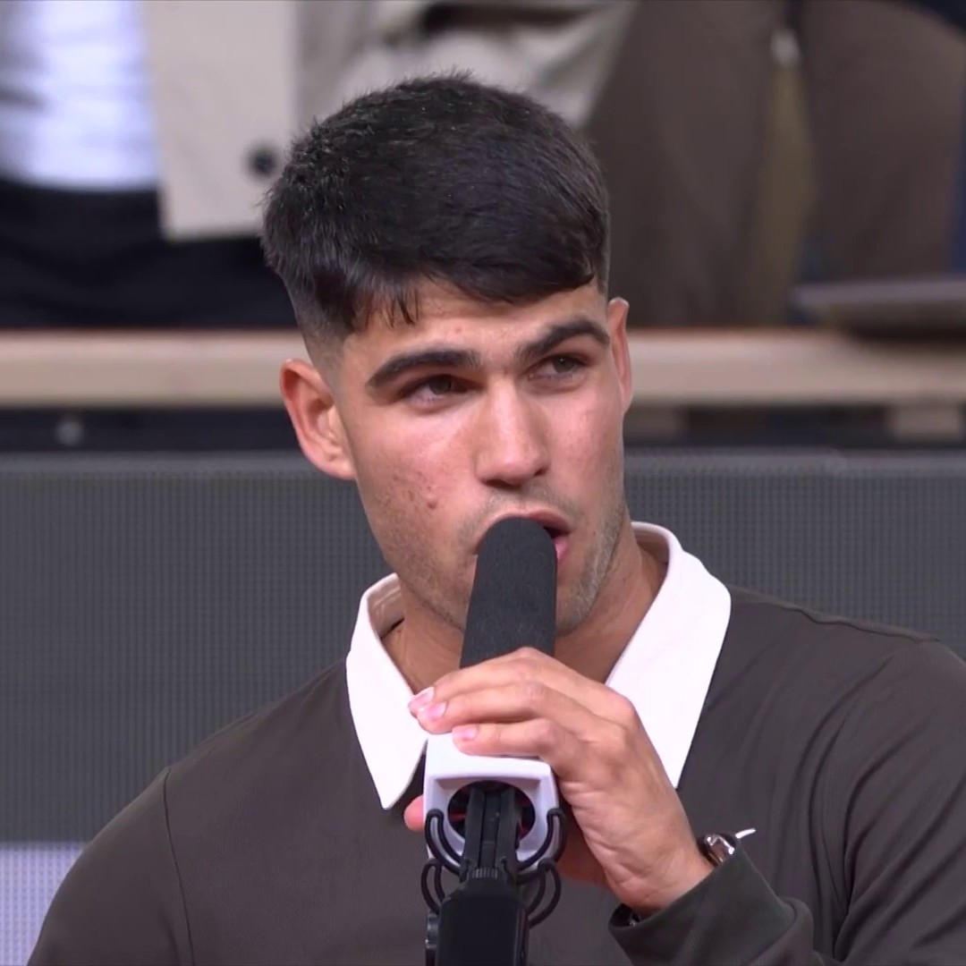 “¡Popopopopopopo pororó! 🎵🎵🎵🎵 Si Alcaraz no existiera, habría que inventarlo 🤣🤣 #RolandGarros #RGMax