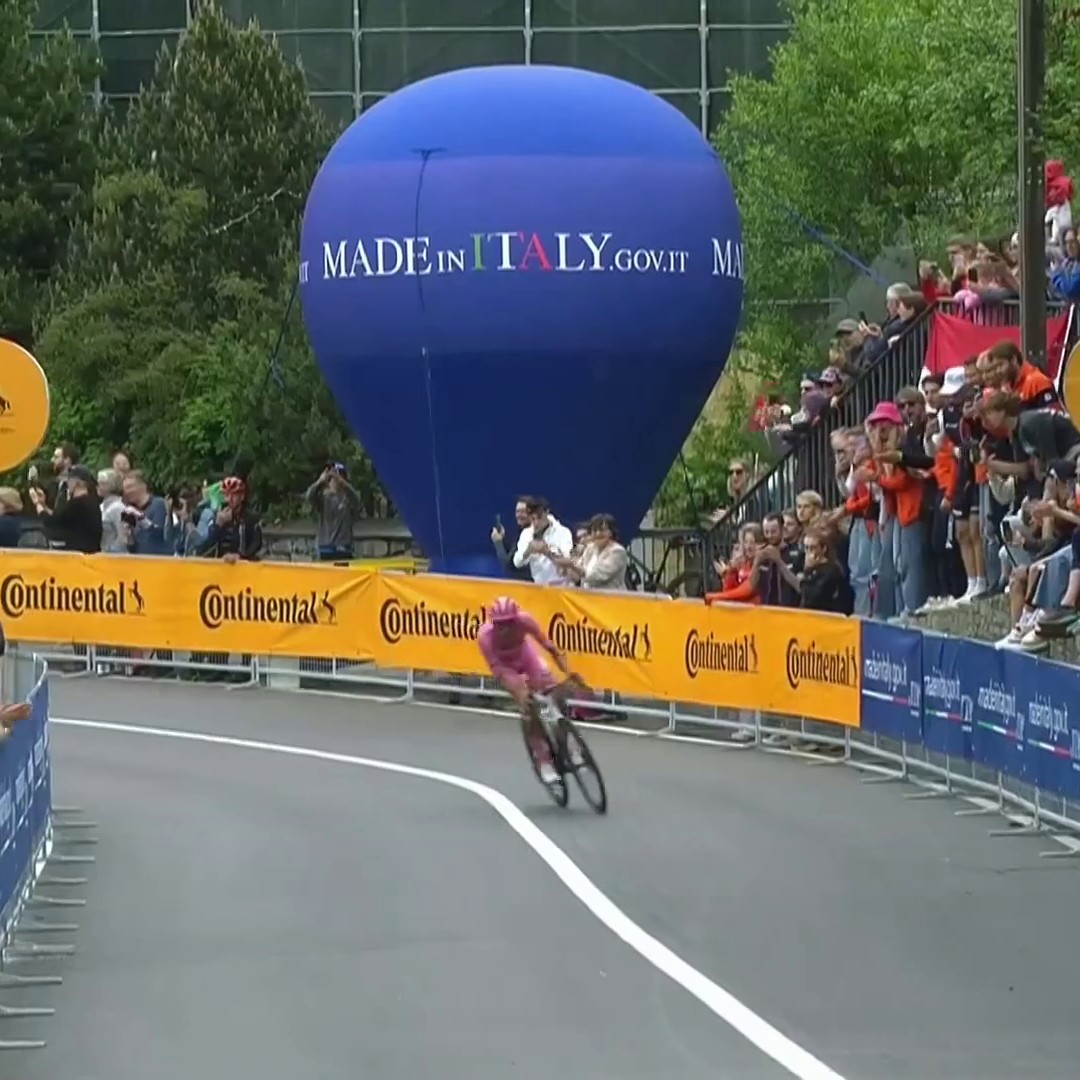 DON’T CALL IT A COMEBACK - ISAAC DEL TORO NEVER LEFT! Isaac del Toro claims his first Grand Tour stage win in some style 🔥