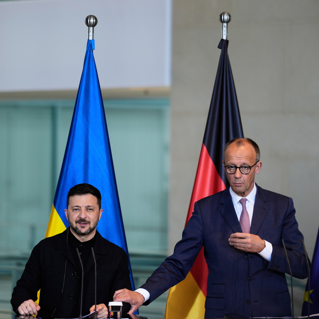 "German technology." Ukrainian President Volodymyr Zelenskyy's press conference with German Chancellor Friedrich Merz in Berlin got off to a bumpy start.