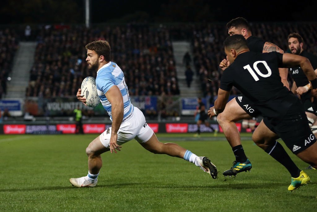 Cumple años el que dejó pintados a Perenara y Mounga en esta jugada. Locura lo de Ramiro Moyano ese día 🌪️