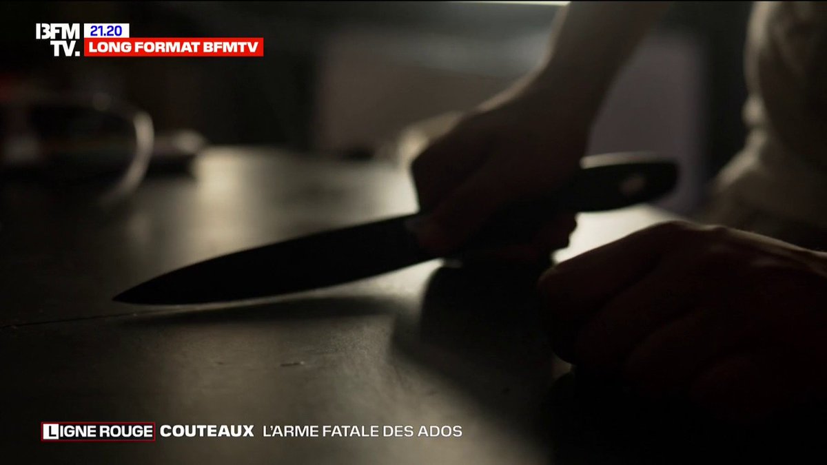 💬 "C'est comme si j'avais un stylo ou un briquet sur moi" Aydan a acheté son premier couteau à 12 ans, aujourd'hui, à 17 ans, il le porte toujours sur lui #LigneRouge
