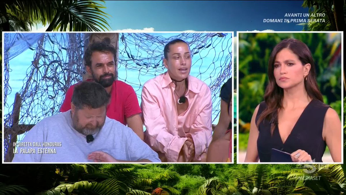 "Mario ha avuto il privilegio di avere una buona istruzione, ma lo trasforma in un abuso di potere" Il pensiero di Teresanna su Mario. #Isola