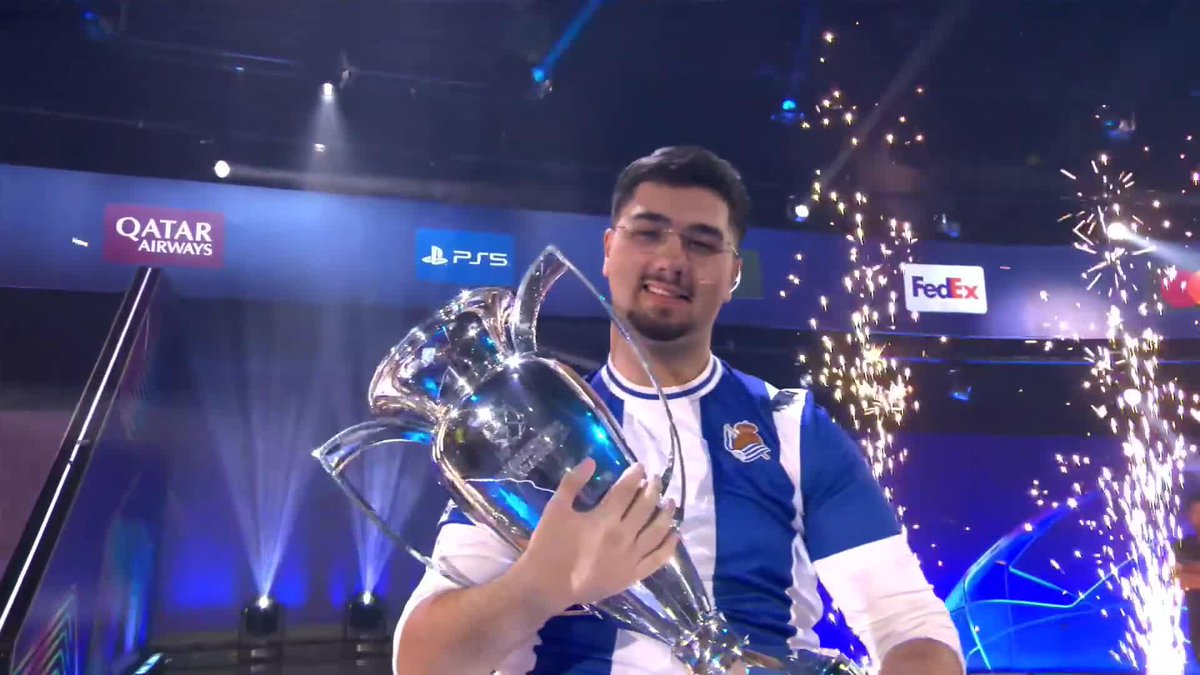 Your first ever two-time #eChampionsLeague winner claims his prize 🏆 Emre Yilmaz | Team Gullit | #FCPro