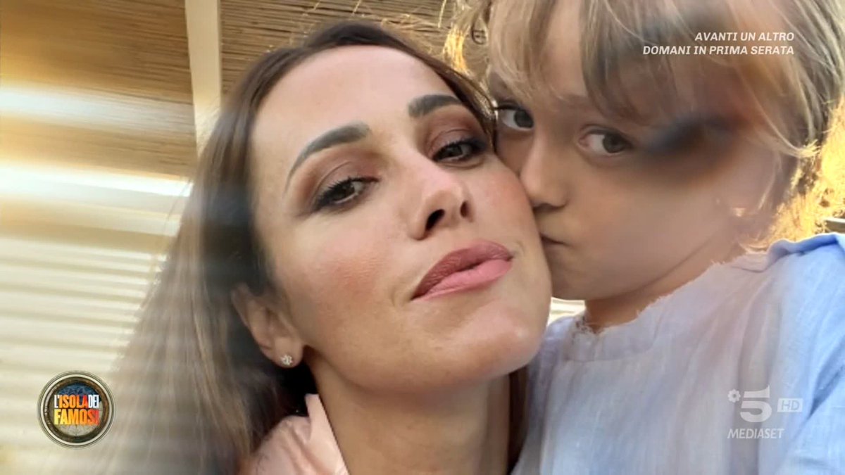 Il videomessaggio del piccolo Francesco per la sua mamma ❤️🥹❤️🥹 #Isola