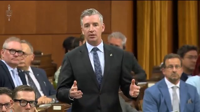Canadians pay their taxes, it’s fair to ask if Prime Minister Carney paid his. I welcomed the PM to Parliament—but he hid from answering my questions. Canadians were promised change. It's time for accountability from the Prime Minister.