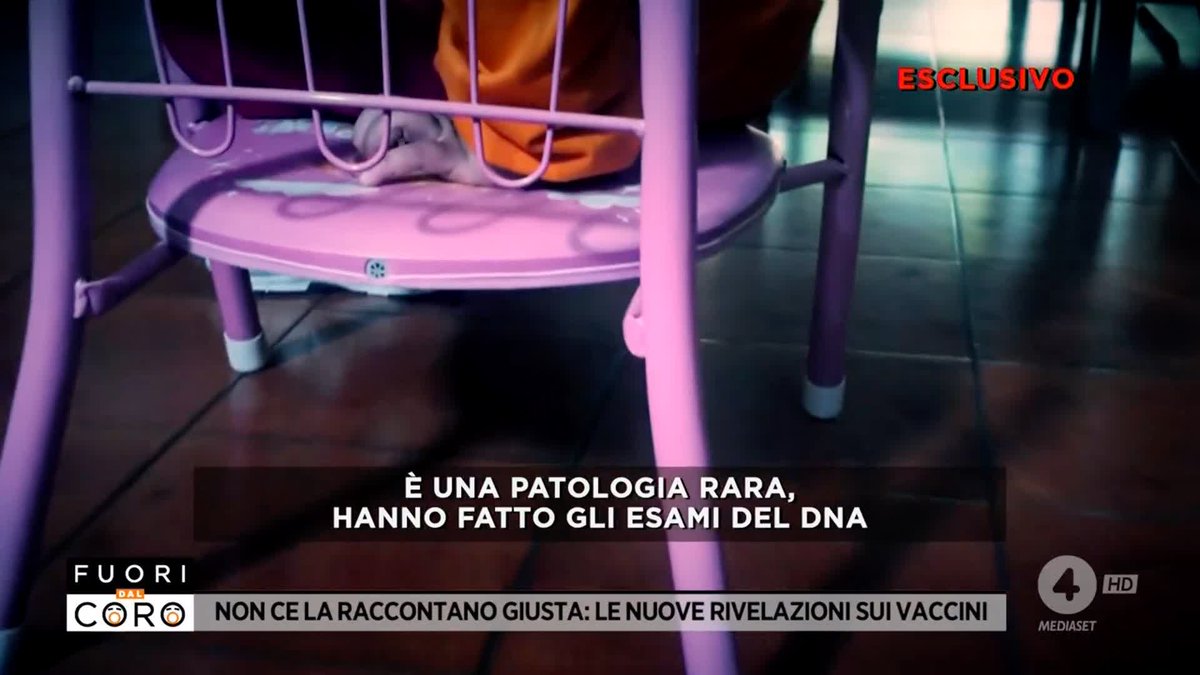 La figlia di Marta è nata senza le iridi (senza il colore degli occhi) ed è quasi cieca. Una mutazione genetica non presente nei geni dei genitori. La donna, durante il settimo e l'ottavo mese di gravidanza, aveva fatto 2 dosi di vaccino Pfizer. Colpa del vaccino? #Fuoridalcoro