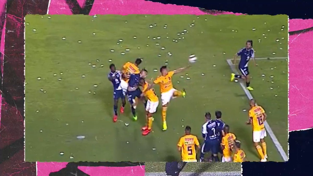 Un gol que apagó un estadio.⚽¡Así comenzó el camino a conquistar "La que más brilla"!🔥🌟 ¡Grande, Nicolás!💙🤍#80CFM