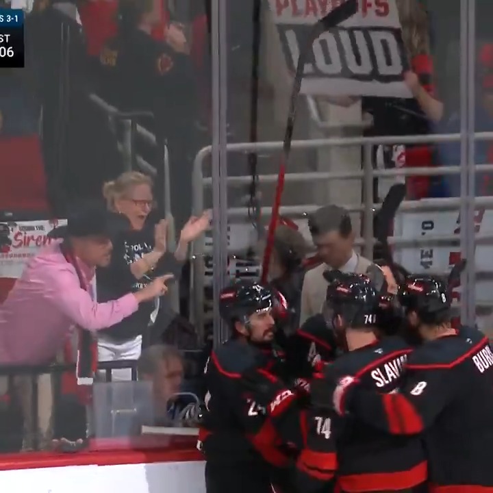 AHO DOUBLES DOWN 🤯 CAROLINA LEADS 2-0 AFTER 20 MINUTES! #StanleyCup 🇺🇸: NHLonTNT &amp; Sports on Max ➡️ 🇨🇦: Sportsnet or stream on Sportsnet+ ➡️