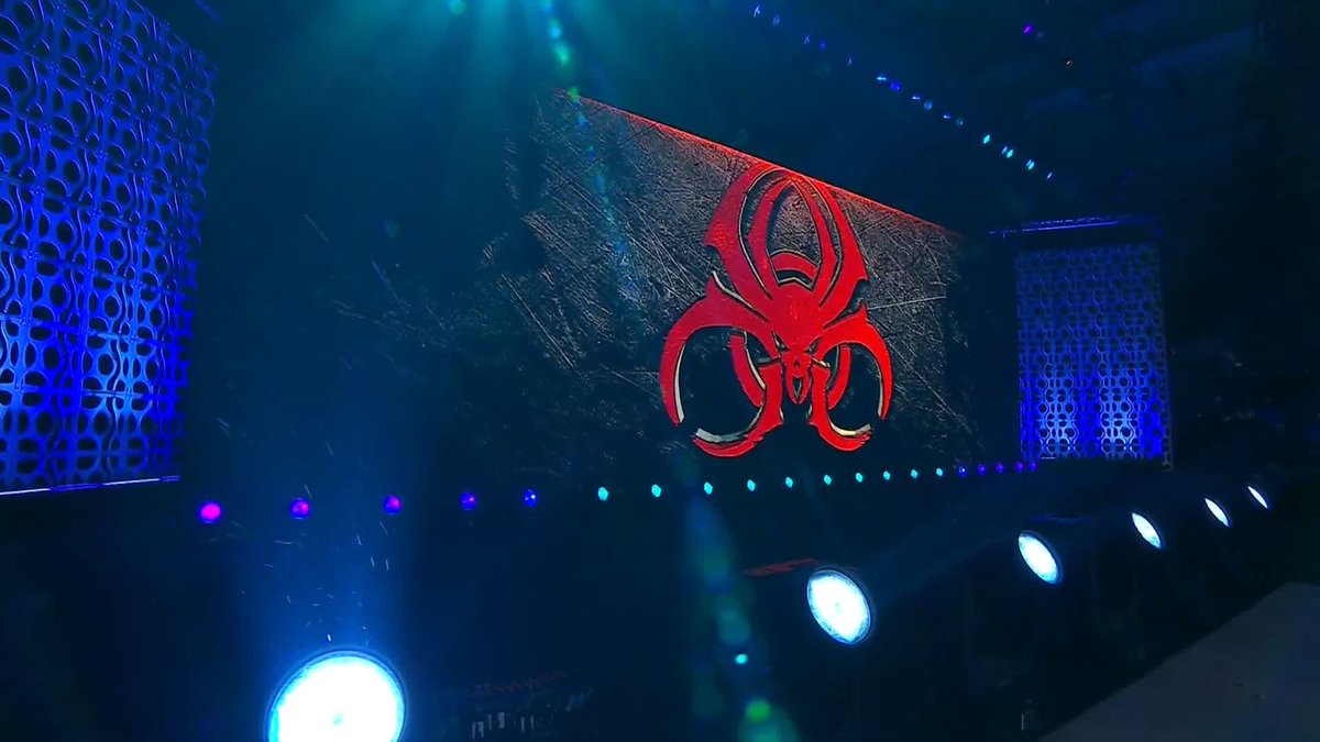 Is that!? @Toxic_Thekla just leveled JAMIE HAYTER! Watch #AEWDynamite LIVE on TBS & MAX