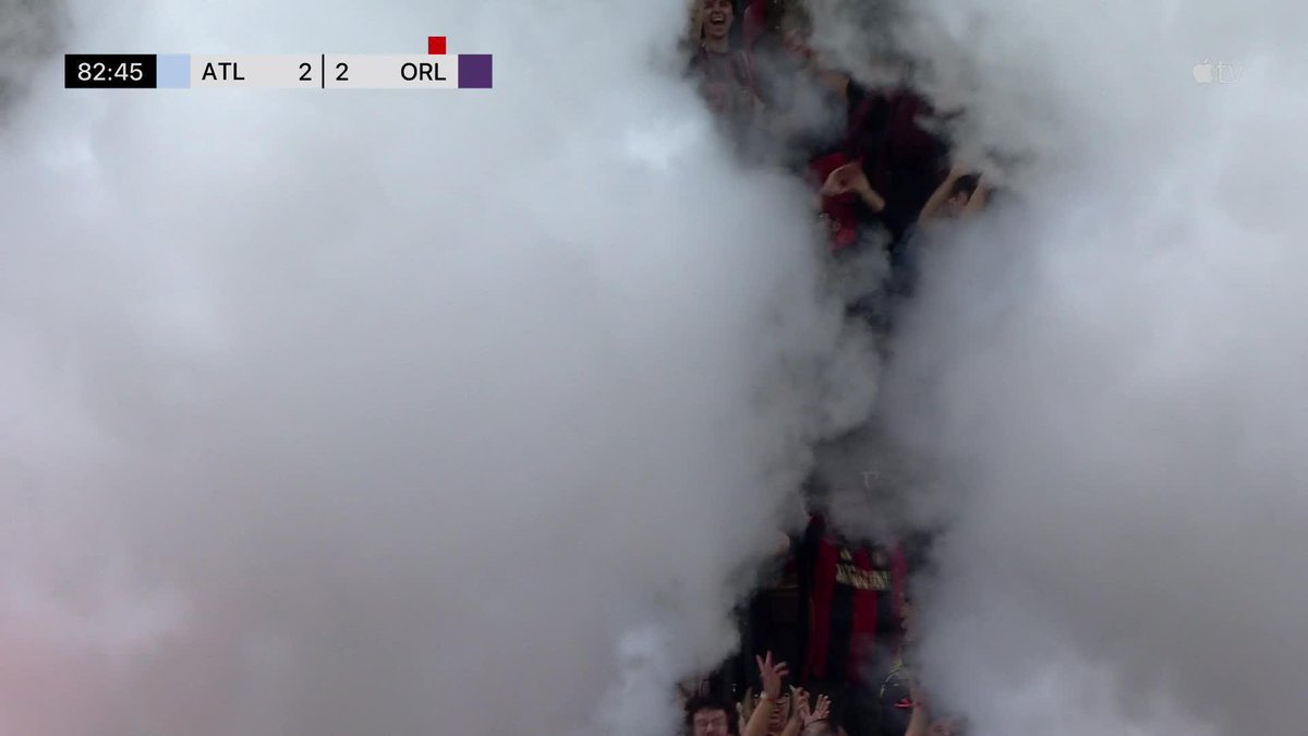 WHAT A ROCKET 🚀 Bartosz Slisz from DOWNTOWN to pull Atlanta United FC level with Orlando 🔥