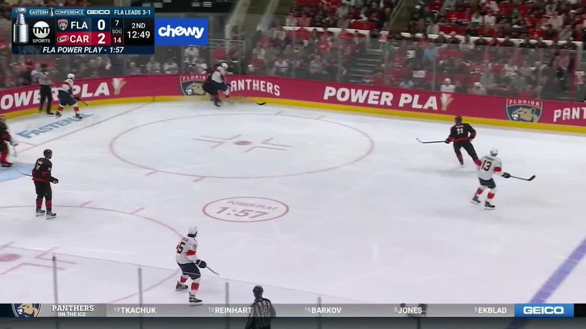 PANTHERS ARE ON THE PROWL‼️ Cats score twice in 30 seconds and tie up Game 5 🔥
