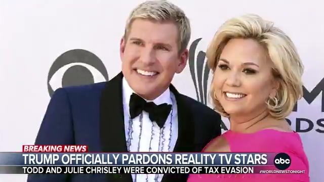 Pres. Trump officially pardoned reality stars Todd and Julie Chrisley, who served time for tax evasion and bank fraud. It comes as Trump said he'll "look at" pardons for those convicted of plotting to kidnap Michigan Gov. Whitmer. @JonKarl reports.