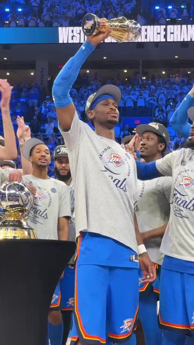 ANOTHER ONE FOR SGA 🏆 The moment Shai Gilgeous-Alexander lifted the Magic Johnson trophy 👏