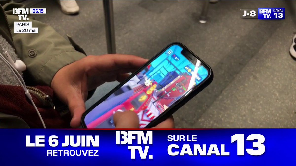 Faut-il bannir l'utilisation du haut-parleur de son téléphone dans les transports en commun?