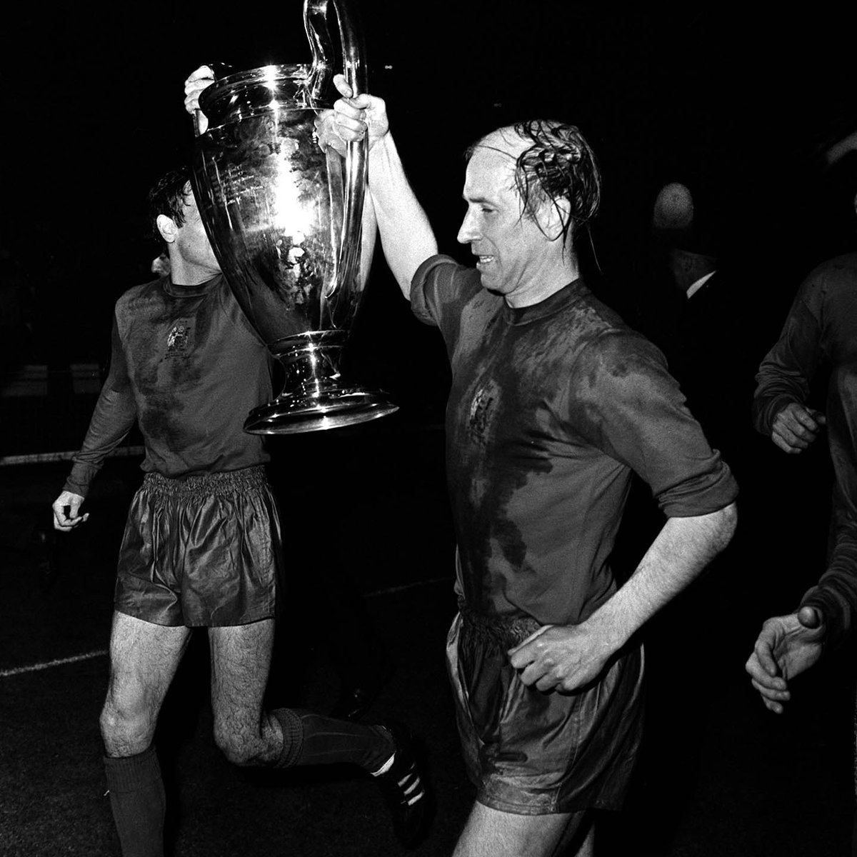 #OnThisDay (1968): Manchester United beat Benfica 4-1 to become the first English team to win the European Cup 🏆❤️
