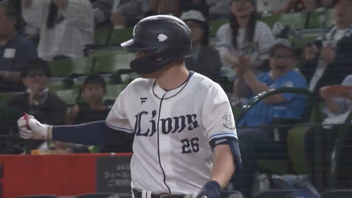 #ネビン 選手の犠飛でさらに追加点！ #源田壮亮 選手の激走でホームインし、リードを広げます！ #埼玉西武ライオンズ #seibulions #ALLONE #圧倒的至近距離