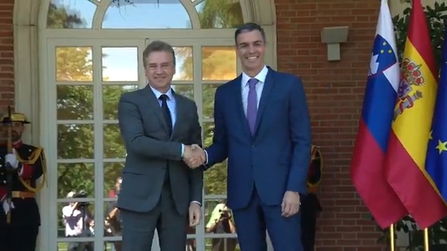 Un placer recibir hoy a mi amigo, el PM Robert Golob, con quien hace un año, España tomó la decisión de reconocer al Estado de Palestina. Eslovenia es un socio estratégico, con el que trabajamos en la UE para contar con un presupuesto a la altura de nuestra ambición. Reafirmamos nuestro compromiso por la defensa del derecho internacional, la Carta de NNUU y el multilateralismo en Gaza y en Ucrania.