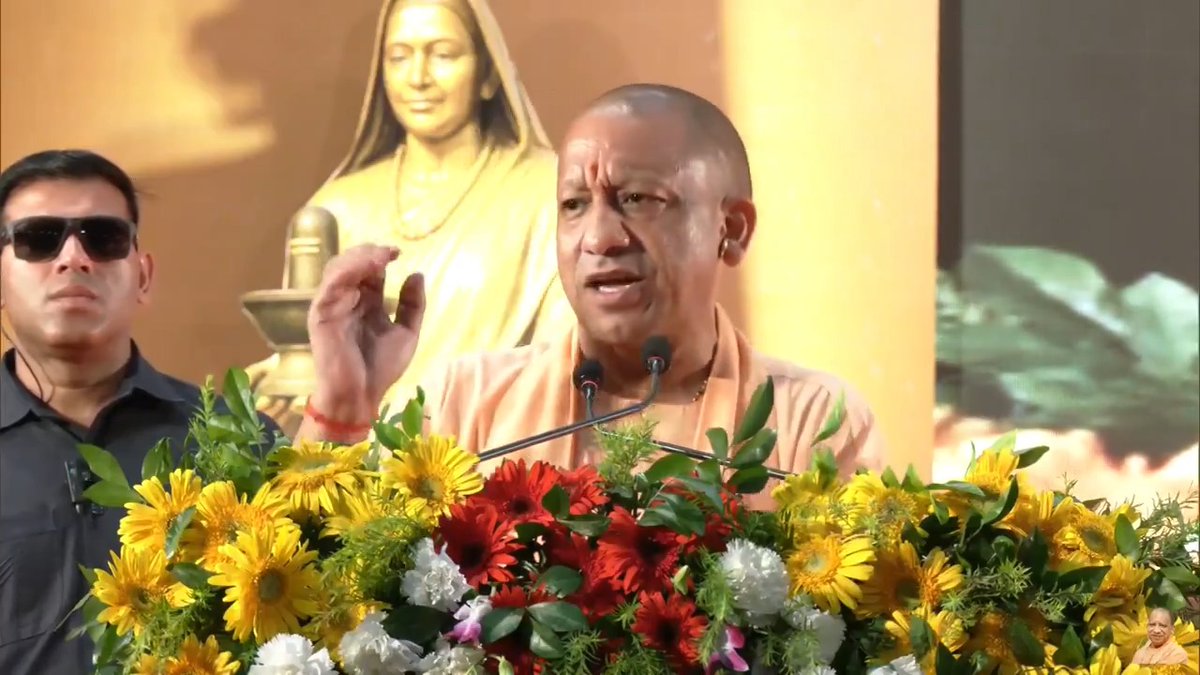 आदरणीय प्रधानमंत्री श्री Narendra Modi जी जब विरासत और विकास की बात करते हैं तो यह वही अभियान है जिसकी आधारशिला 300 वर्ष पहले 'लोकमाता' महारानी अहिल्याबाई होल्कर ने रखी थी…