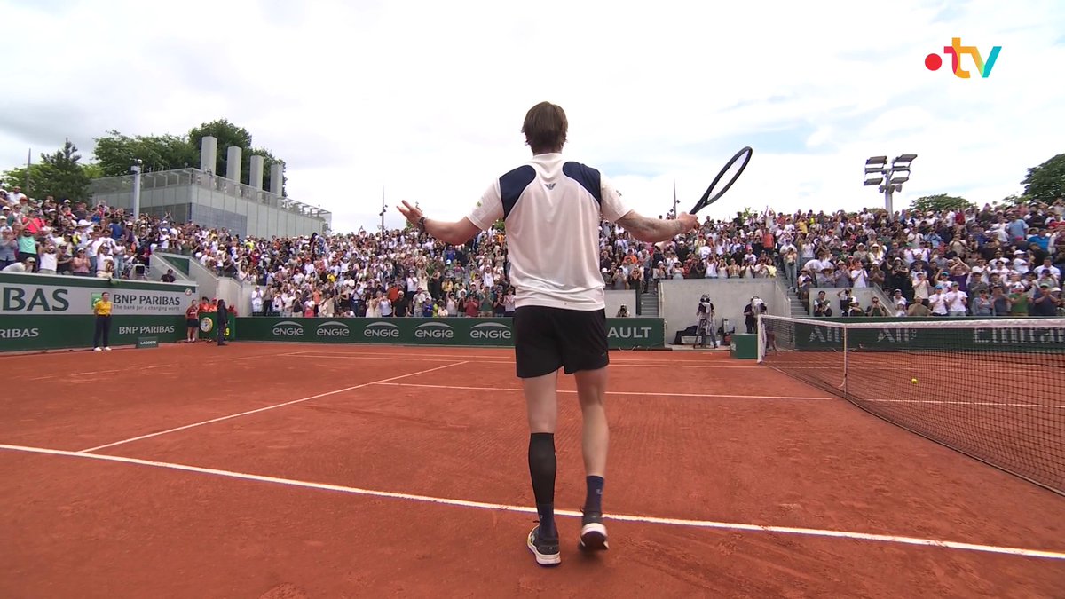 C'était pas dans mon livre ce que produit Bublik 🇰🇿 Il faisait un début de saison, COMPLIQUÉ, et sur terre, il RÉGALE Le circuit ATP quand Bublik a envie, est un circuit divertissant