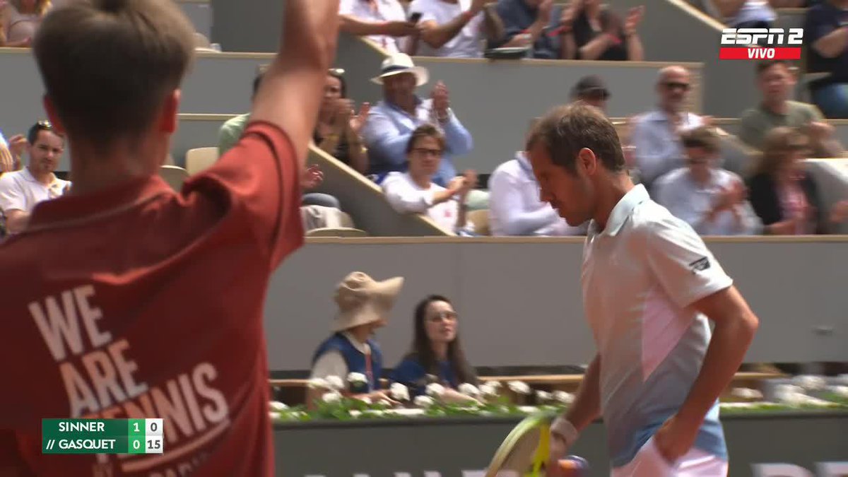 ¡VIVA EL REVÉS A UNA MANO! 😍 #RolandGarros