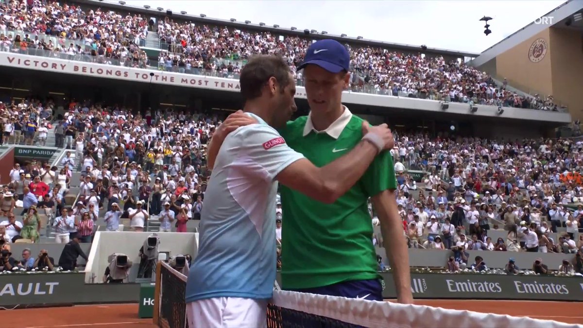 Il gesto verso Gasquet all’ultima partita in carriera 🎩❤️🩹 #EurosportTennis #Sinner #RolandGarros