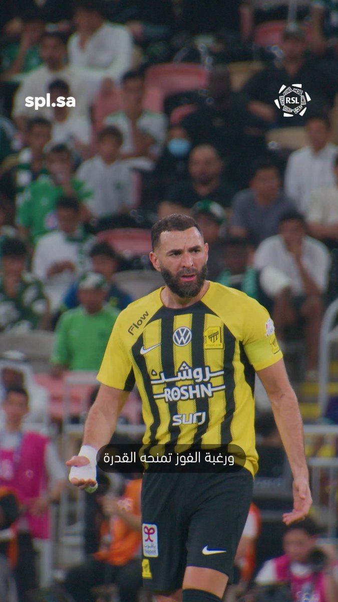 لوران بلان يصف بنزيما بأنه لاعب لا يتحدث كثيرًا.. لكن أفعاله على الملعب تقول الكثير 🇫🇷©️ المدرب الأفضل في الموسم يتحدث إلينا.. شاهد اللقاء كاملًا ⬇️ #دوري_روشن_السعودي | #للجماهير