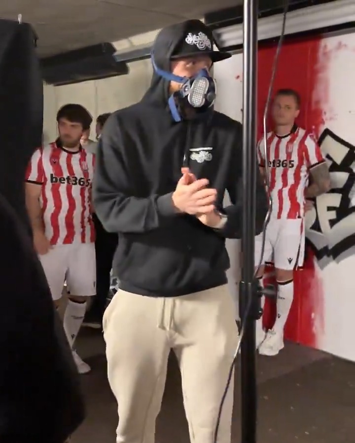Shooting the stripes, behind the scenes 👀