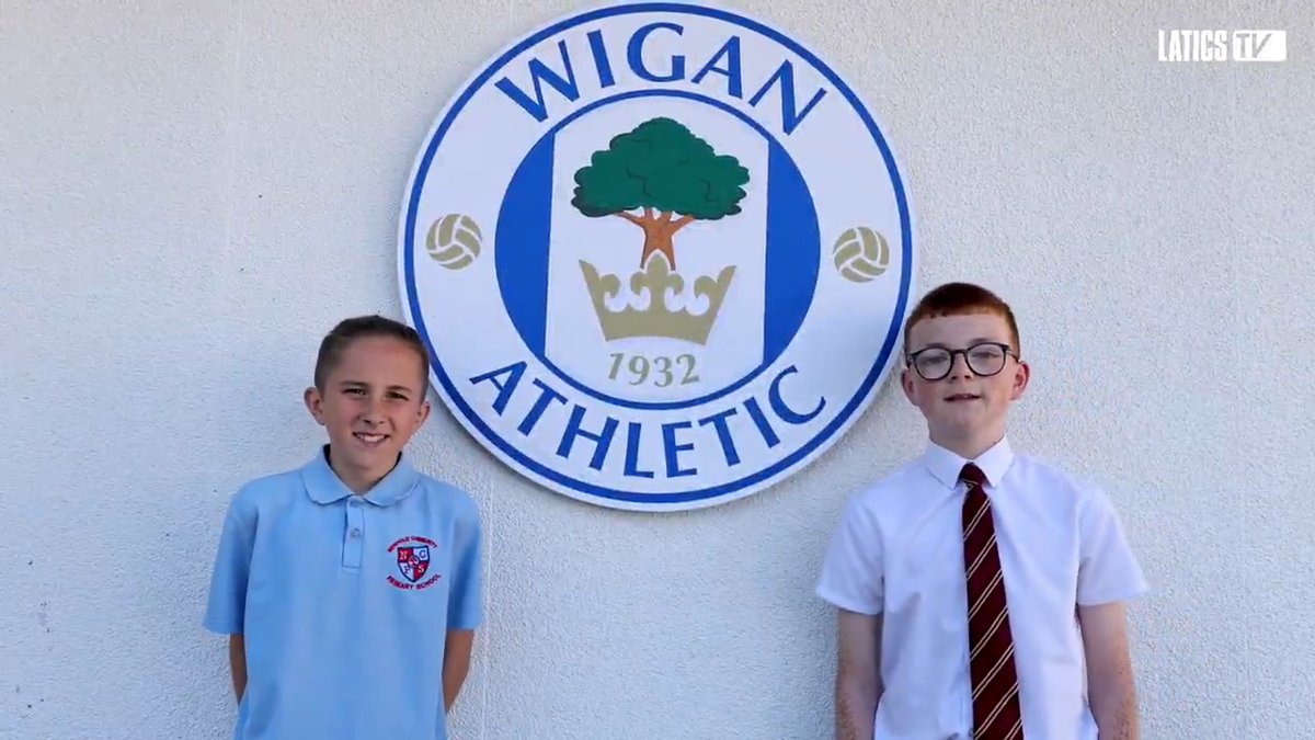 🗣️ “𝘾𝙤𝙢𝙚 𝙤𝙣, 𝙗𝙚 𝙗𝙧𝙖𝙫𝙚 𝙡𝙖𝙙!” Ryan Lowe sits down for the toughest interview of his career with Media Squad Members Josh &amp; Max! 🤣 #wafc 🔵⚪️ | JuniorLatics