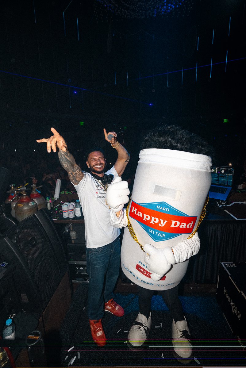 No grenades, just Happy Dads DJ Pauly D