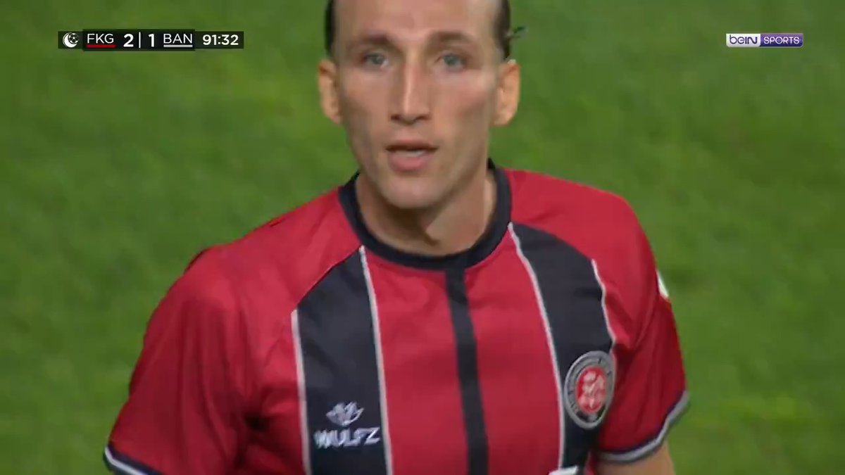 Atakan Çankaya, kafasını kullanıyor 🔥