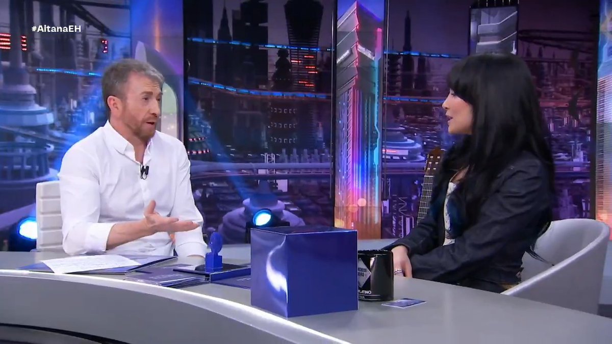 .AITANA nos explica su colaboración con Alaska en la canción ‘La chica perfecta’ #AitanaEH